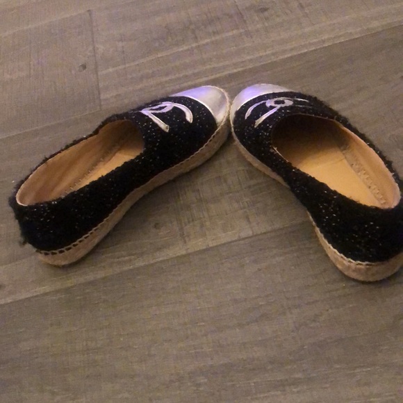 Chanel espadrilles 🖤 - Picture 4 of 15